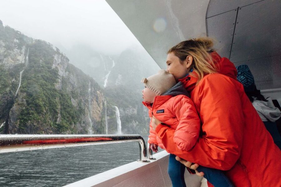 Queenstown: Milford Sound Coach & Cruise Full-Day Trip - The 12-Hour Rhythm: How the Day Unfolds