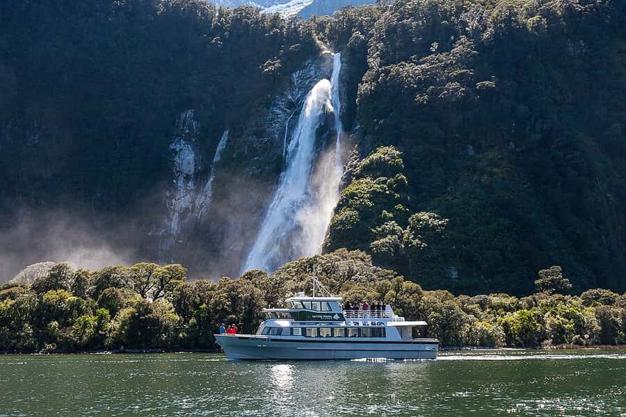 Queenstown: Milford Sound Cruise with Helicopter Transfer - From Queenstown Pickup to the Helicopter Base