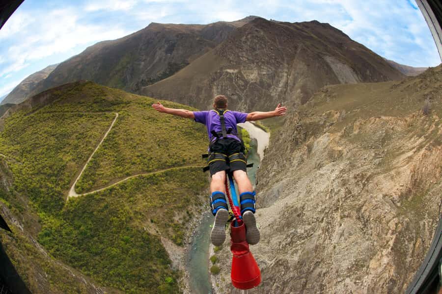 Queenstown: Nevis Bungy & Swing Combo - Nevis Swing 300m: A 70m drop plus a 300m arc over the valley