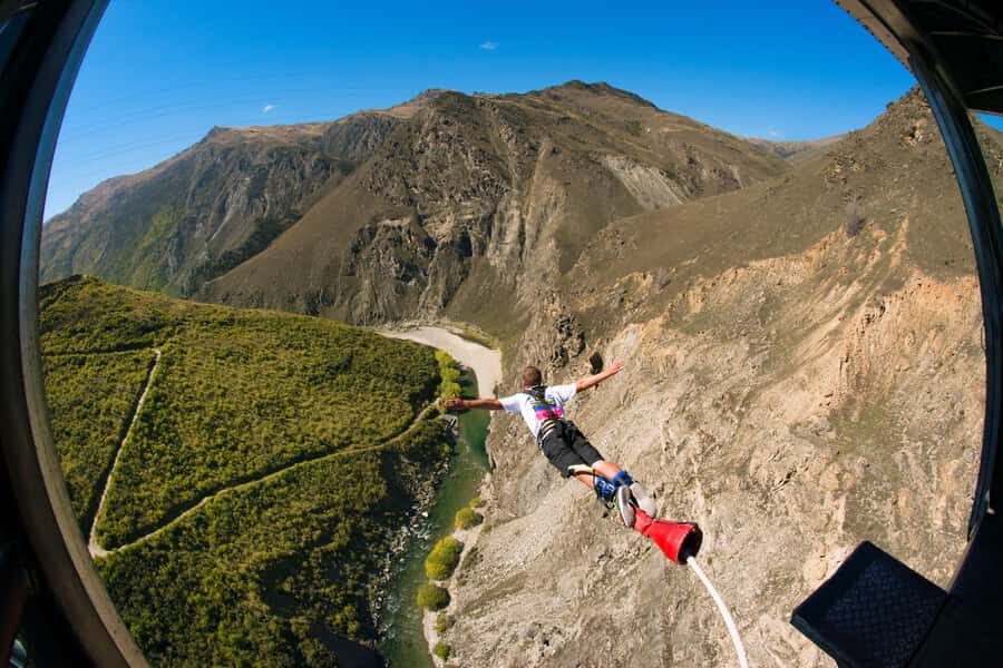 Queenstown: Nevis Bungy & Swing Combo - Queenstown pickup at The Station: Shuttle, check-in, and timing