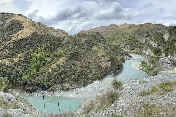 Queenstown: Private 4WD Adventure (4 hrs) – Choose Your Route - The front-window seat advantage on rough tracks