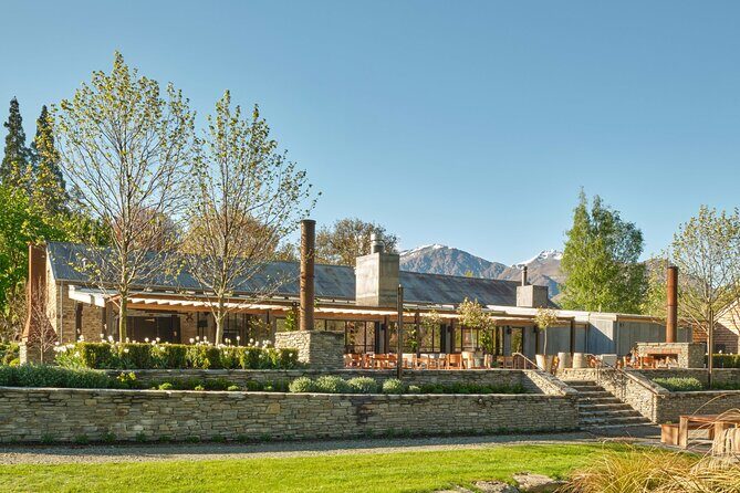 Queenstown Progressive Dinner & Wine Tour | 3 Stunning Locations - Timing and Group Size: Built for a 3-Hour Night Out