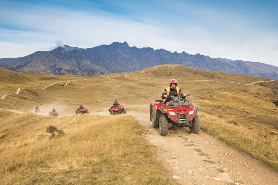 Queenstown: Quad Biking Experience - Automatic 400cc 4WD quad bikes on Queenstown Hill