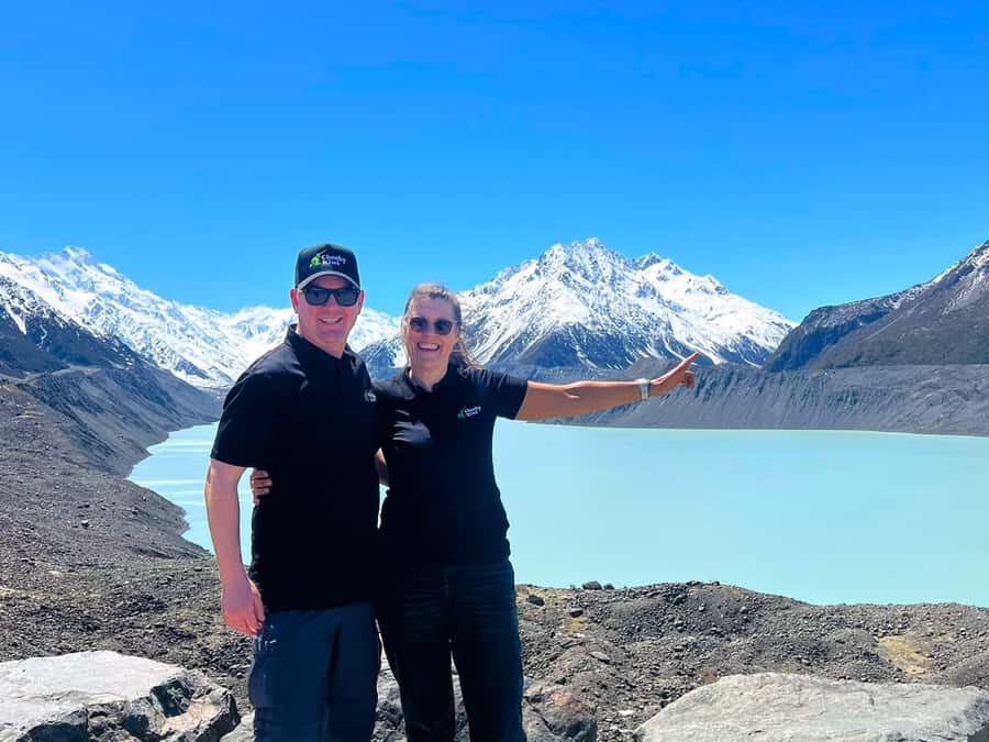 Queenstown to Christchurch via Mt Cook One-Way Tour - Lake Pukaki to Mt Cook: the main event, timed right