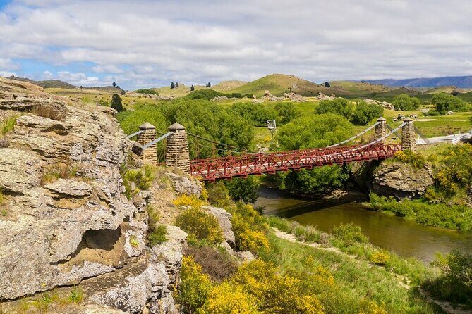 Queenstown to Dunedin with Taieri Gorge Train One-Way Tour - Key points worth knowing