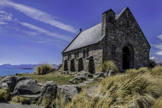 Queenstown to Lake Tekapo via Mt Cook One-Way Small Group Tour - Route highlights: Kawarau Gorge, Cromwell, and the “picture at every turn” rhythm