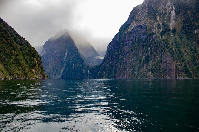 Queenstown to Te Anau via Milford Sound inc Cruise & Lunch - Key things to know before you go