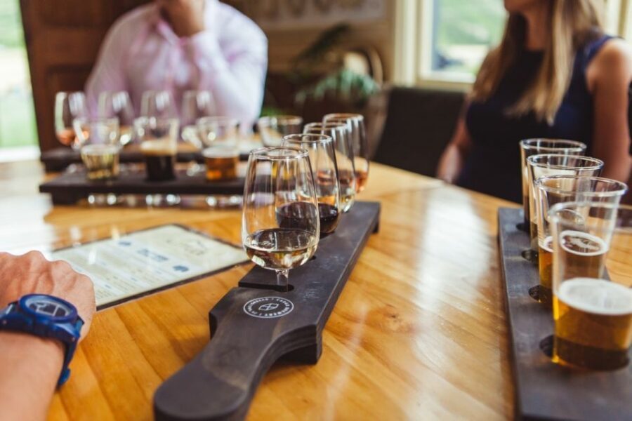 Queenstown: Twilight Wine and Craft Beer Tour - Wine vs craft beer: how to choose without ruining the experience