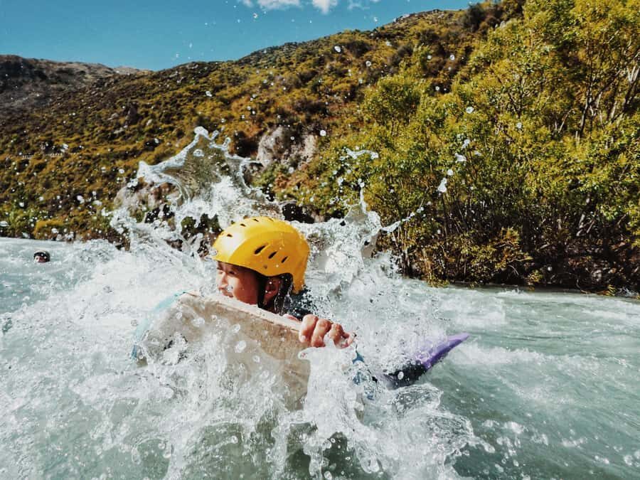 Queenstown: White Water Surfing Along the Kawarau River - Getting From Queenstown to the Kawarau Gorge Without Missing the Start