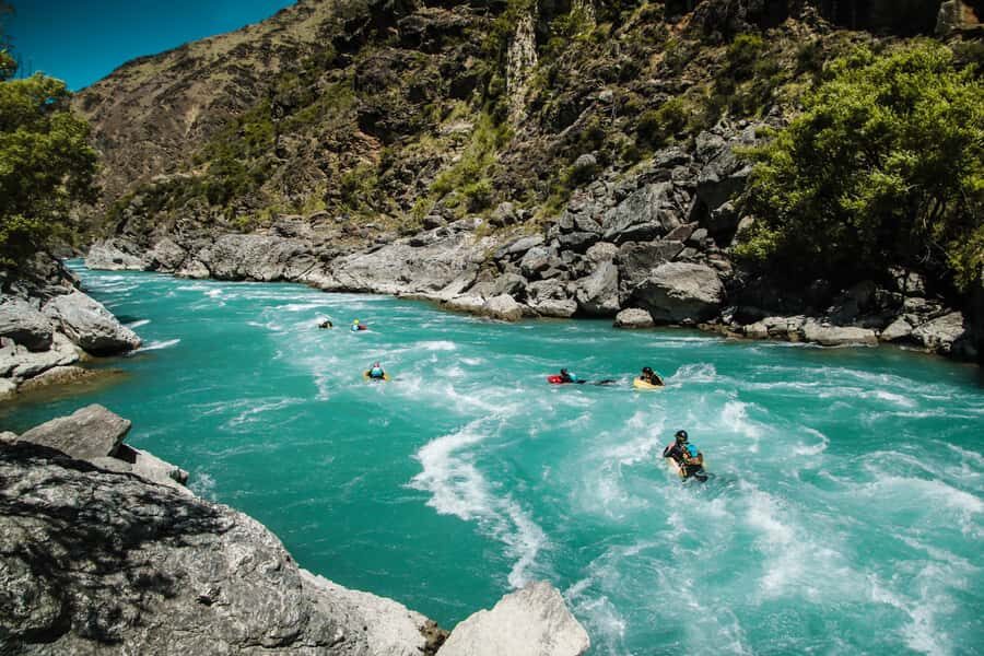 Queenstown: White Water Surfing Along the Kawarau River - Price and Value: Is $164 Worth It for 12 km of White-Water Surfing?