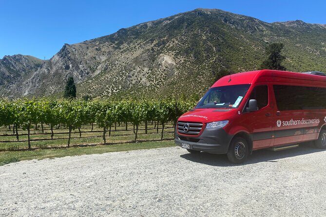 Queenstown Wine Tour - Getting around: comfort, small-group energy, and real communication