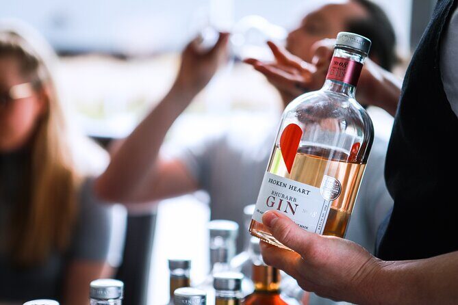 Queenstown's Gin & Spirits Tasting Tour - Key highlights at a glance