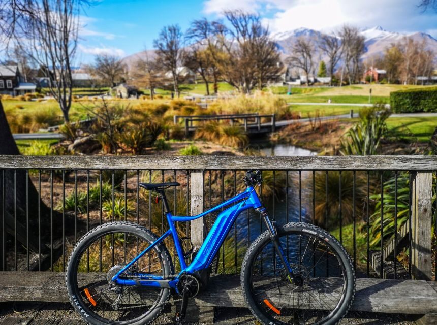 Ride to Riches: Arrowtown to Queenstown with Shuttle - Arrowtown first: the shuttle intro and fast bike setup