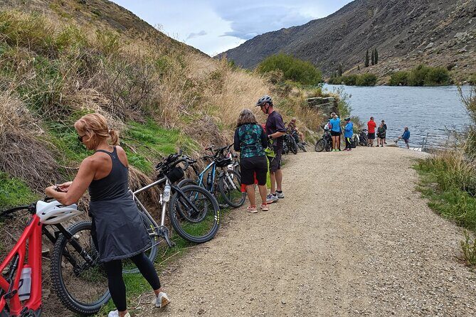 Roxburgh Gorge Bike Hire with Jet Boat & Return Shuttle Included - E-bike setup and what to pack so the day stays easy