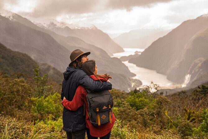 Te Anau Glow Worm Caves Tour - The punt ride: where the glow worms do their best work