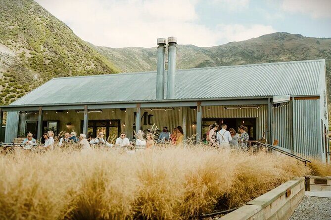 The Original Queenstown Wine Trail Tour – Celebrating 33+ Years! - Kinross for Lunch and the Final Hosted Tastings