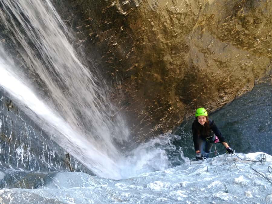 Wanaka: 4-Hour Intermediate Waterfall Cable Climb - Guides make the difference: small-group coaching and real reassurance