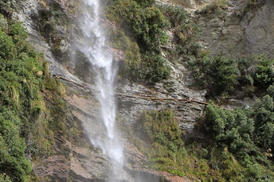 Wanaka: 6-hour Advanced Waterfall Cable Climb - Included Stuff That Adds Real Value (Not Just a Checklist)
