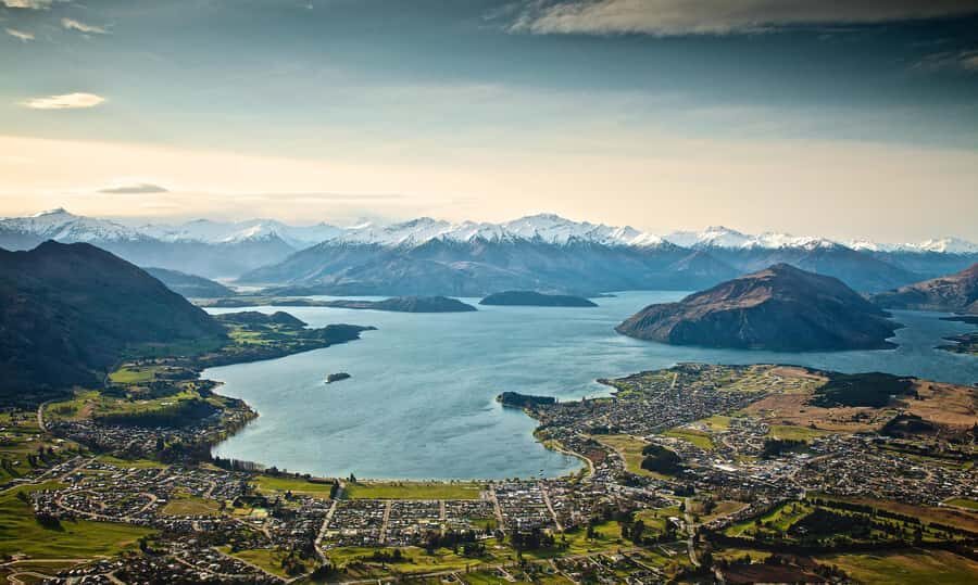 Wānaka: Helicopter Scenic Flight Wānaka Experience - Weather happens: what to expect when clouds move in