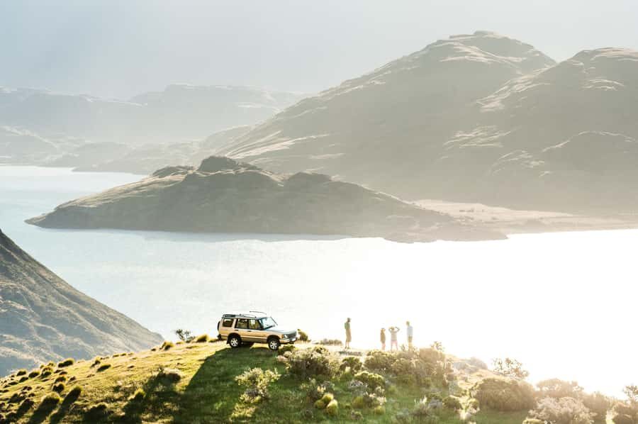 Wanaka: Mount Burke 4x4 Explorer and Boat Tour - Lake Wanaka and Mount Burke: the smart mix of water and high country