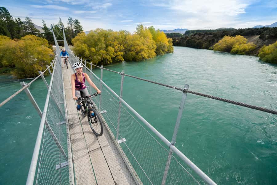 Wanaka: Self-Guided Regular MTB - Lake Hawea to Lake Wanaka - Hawea River Track to Albert Town: where the day stays relaxed