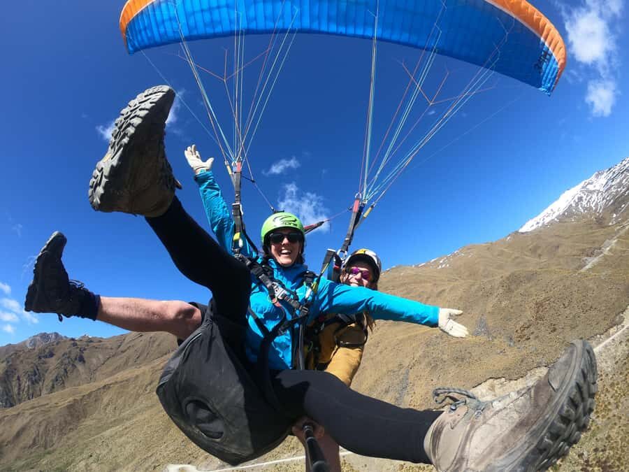 Wanaka: Tandem Paragliding Experience - Over Mt Aspiring, Lake Wanaka, and the Twin Waterfalls