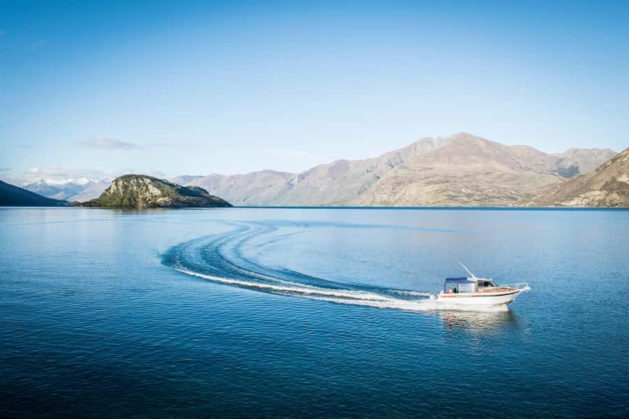 Wanaka Water Taxi Mou Waho Island Tour - Boarding at Wānaka Marina and the 15 km ride to the island